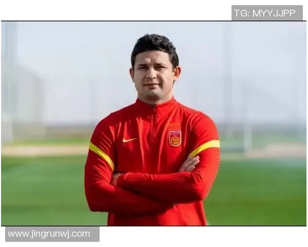 中国足球留洋球员最新动态解析:崭新赛季展望与挑战