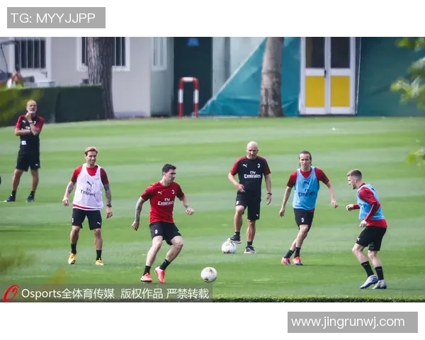 各大足球联赛排名动态分析与变化趋势追踪报告